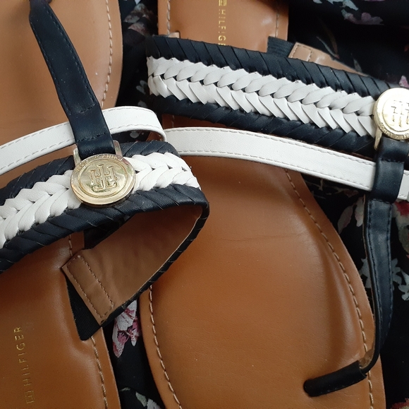 Tommy Hilfiger Sandals - Picture 2 of 3